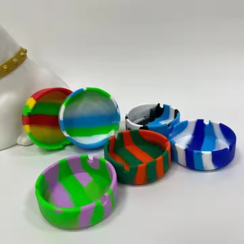 Custom Logo Silicone Round Ashtray Cigarette Custom Design Ash Tray Other Smoking Accessories