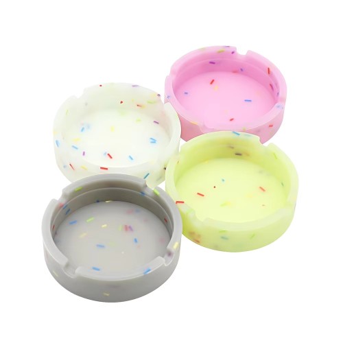 Heat Resistant Silicone Ashtray Unbreakable Non slip Smoking Ash Tray for Indoor and Outdoor Use