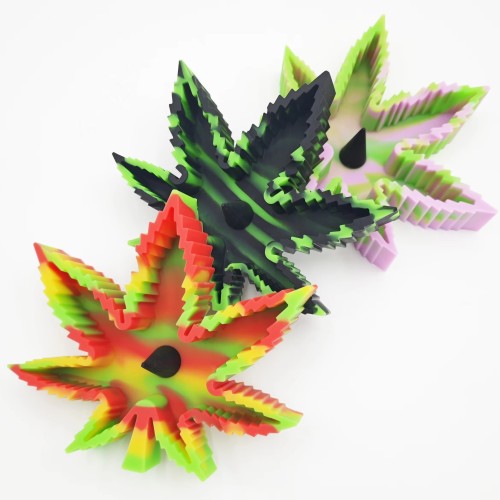 Hot Selling Wholesale Price New Silicone Ashtray Portable Smoke Indoor Outdoor Custom Smoking Accessories