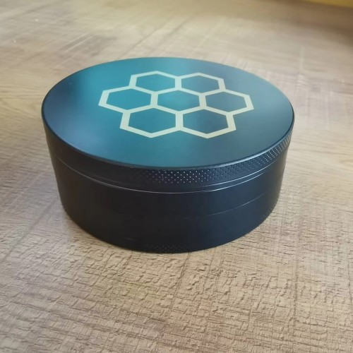 Diameter Custom Logo 4 Parts Herb Grinder Zinc Alloy Tobacco Metal Grinder for Herb Wholesale