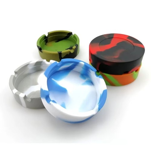 Modern Cute Silicone Ashtray with Customized Round Mold Portable Cigar Ashtray for Smoke Printed Logo