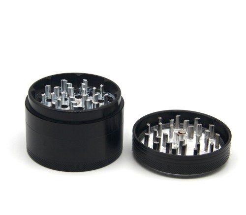 4 Layers Customized Logo Aluminium Alloy Herb Grinder Broyeur D'herbes Crusher Smoking Metal Grinders