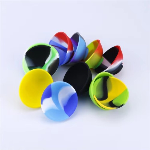 Hot Sale Custom Mini Silicone Bowl 50MM 67MM Dry Herb Tobacco Spice Storage Tank Container Cigarette Ashtray
