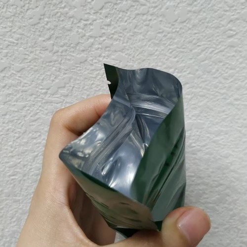 Custom Glossy Green Color Plastic 3 Side Sealed Tobacco Herbal Hookah Bag with Zipper