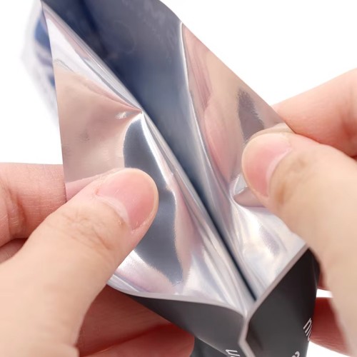 Factory Customized Printing Amber Leaf Tobacco Bag Portable Three Side Seal Pouch Cigarette Zipper Packaging Cigar Bag