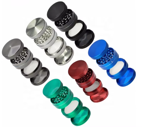Custom logo Metal Stainless Steel 4 Piece Layers Modern Mini Black Hand Tobacco Herb Grinder Crusher Smoking Herbal