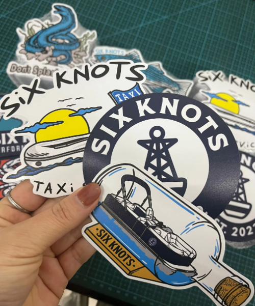 UV Resist Weatherproof Self-Adhesive Label Printing Durable Waterproof Custom PVC Vinyl Sticker