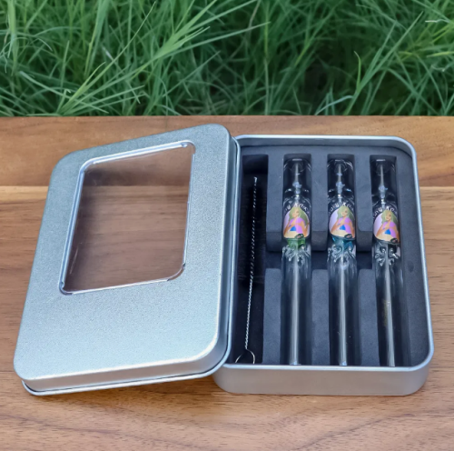 Metal Box Portable Set with Cleaning Brush Colored Diamond Glass Chillum Pipe