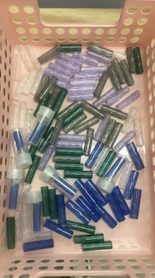 10 PCS Reusable Glass Filter Tips for Cigarettes, Premium Rolling Tips, Easy to Clean Rolling Mouthpiece (Flat Mouth)