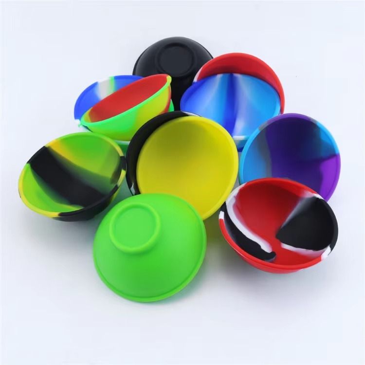 Hot Size 67mm Custom Logo Disposable Silicone Bowl Smoking Accessories for Oil Cream Herb Spice Tobacco Polished